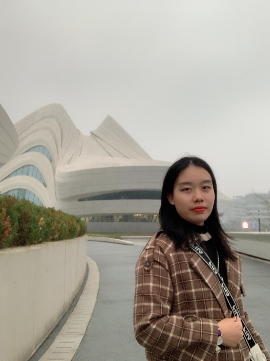 优秀学子风采|朱芷慧：走向赫尔大学的快乐女孩