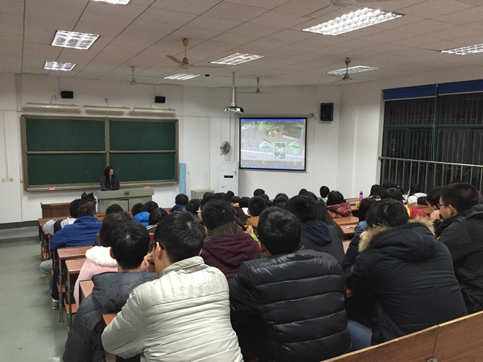 出国留学基地优秀毕业生学生陈怡同学回国开展学习经验交流会