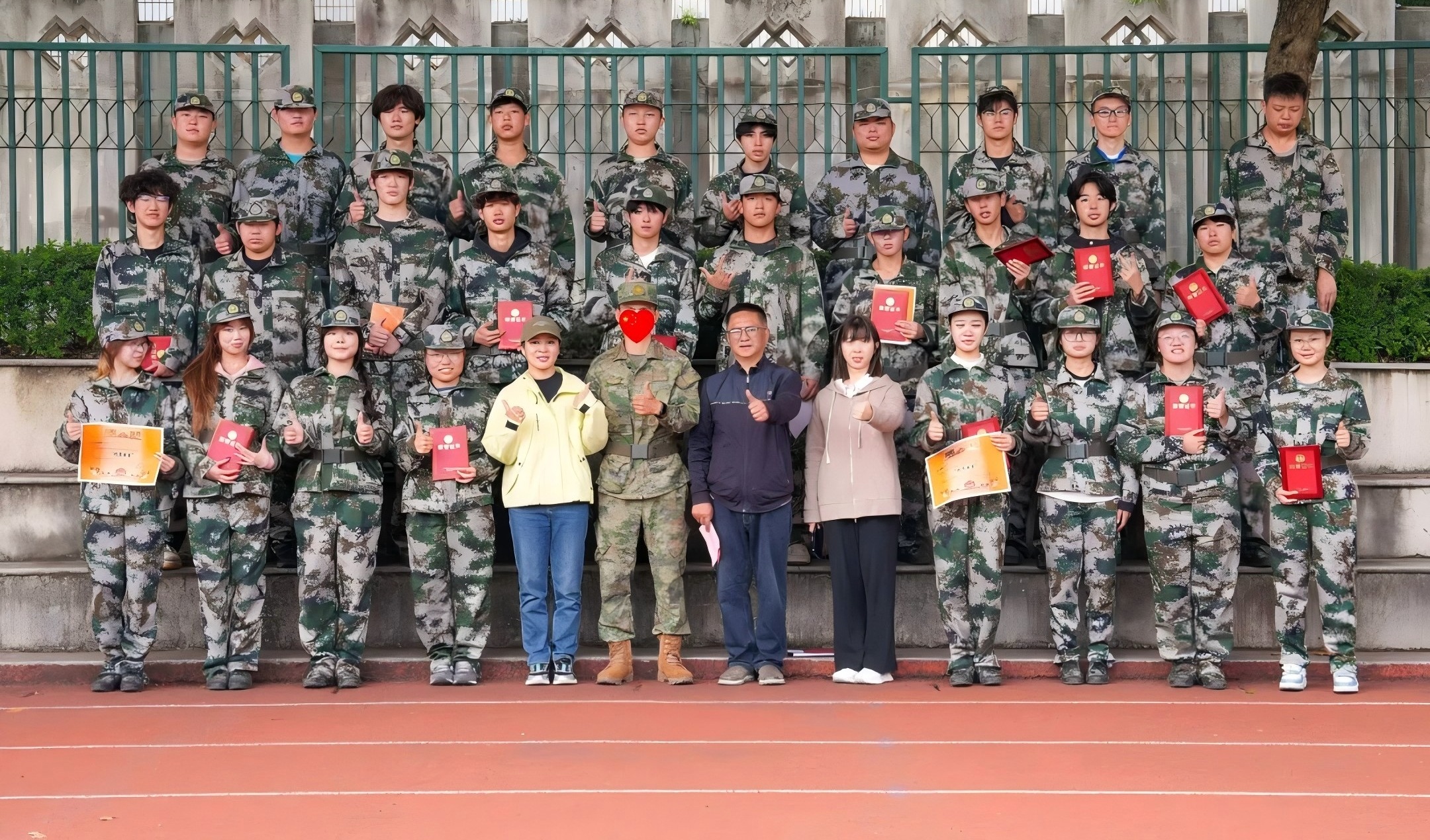 【出国留学】出国留学培训基地2026级新生军训圆满完成